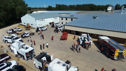 Bebop_Drone_2016-08-31_Dealer-Customer_Hands-On.jpg