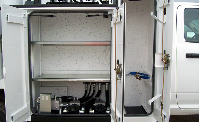 FF232_1_ton_combo_truck_pic_5.png