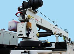 EH_5520_Crane_pic_1.jpg
