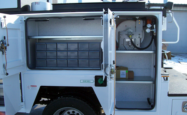 FF057_1_ton_combo_truck_pic_4.png